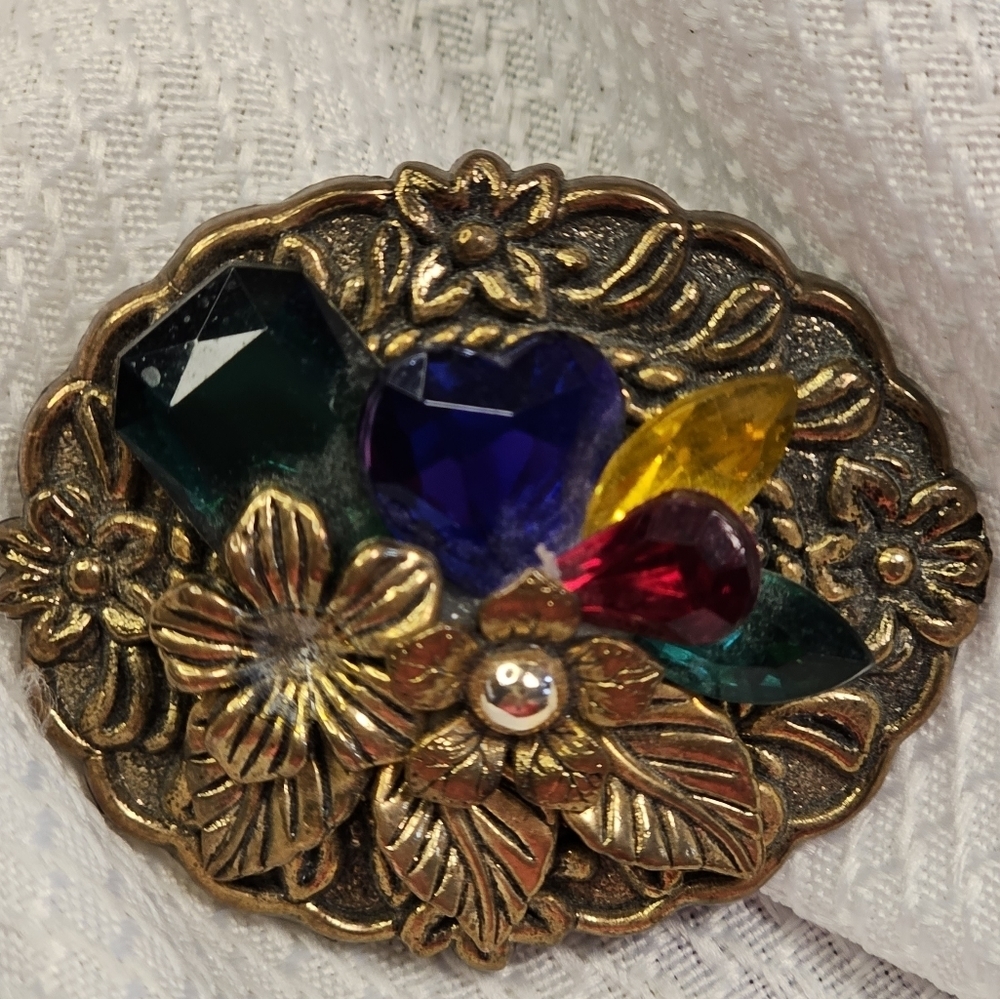 Brooch - Picture 6 of 8